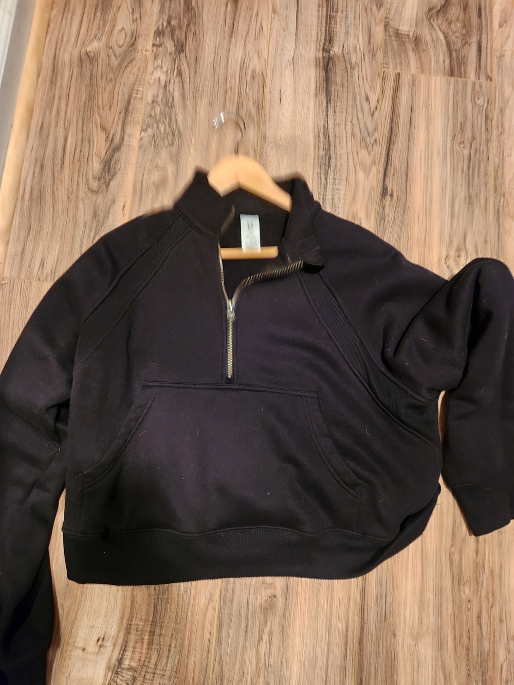 Women's Half-Zip Slightly Cropped Pullover Sweatshirt - Black
